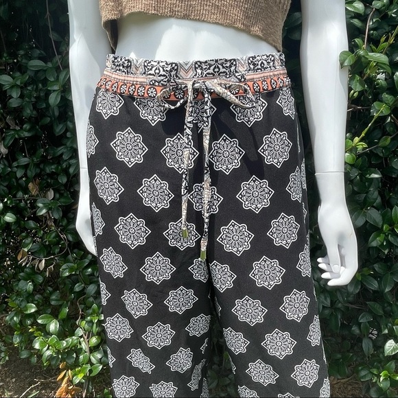 Est 1946 Bohemian All-Over Print Wide Slpit Leg Palazzo Puddle Pants - Picture 10 of 12